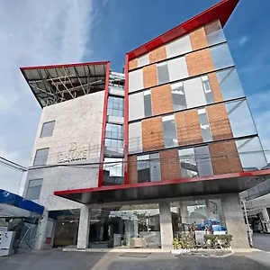 Hotel D-luxe Kochi